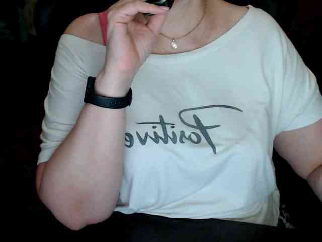 Alisa1917 webcam
