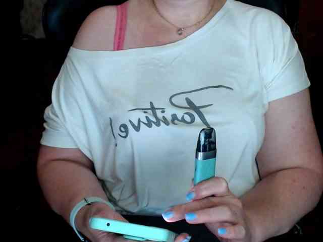Alisa1917 Live Webcam on BongaCams