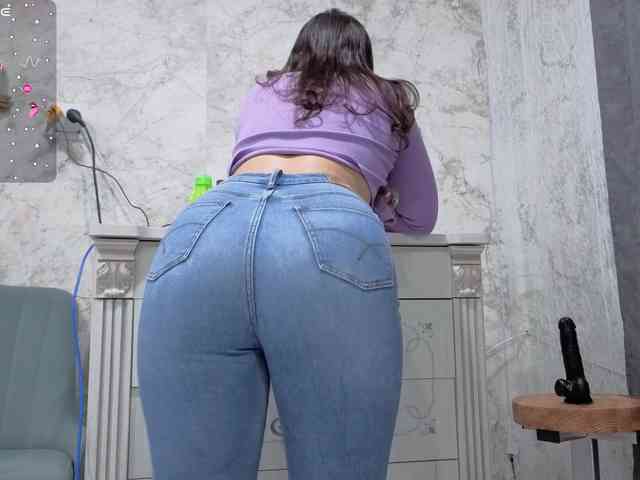 pussysweet99 webcam