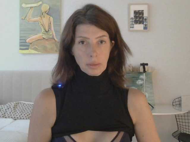 WhiteQueen888 live cam preview