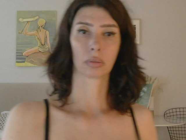 RoxySkyBlue live cam on BongaCams