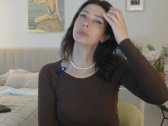 roxyskyblue cam belle