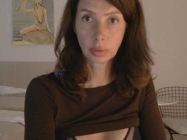 WhiteQueen888 live cam preview