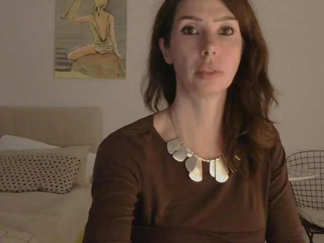 RoxySkyBlue live cam on BongaCams
