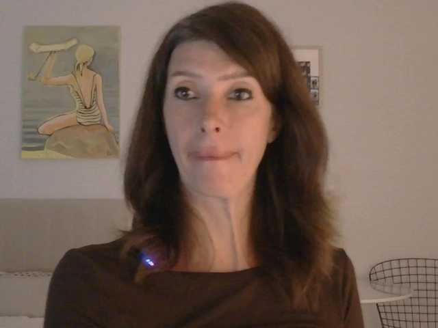 RoxySkyBlue live cam on BongaCams