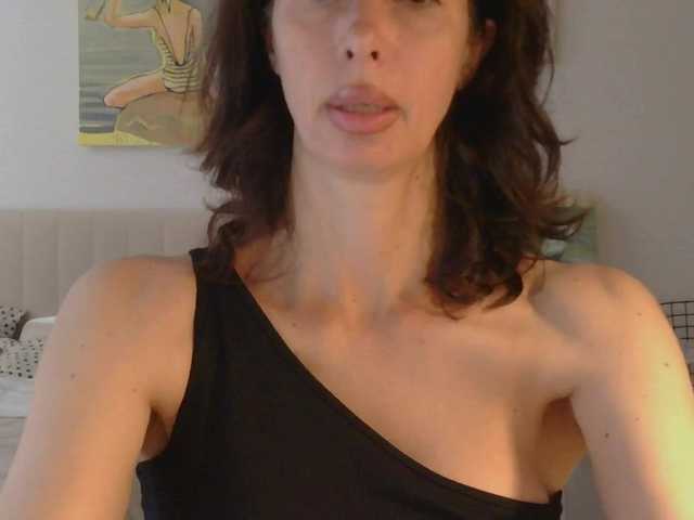 RoxySkyBlue live webcam show