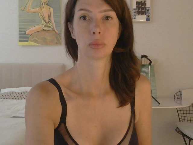 WhiteQueen888 live cam preview