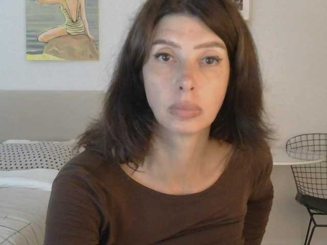 RoxySkyBlue live cam on BongaCams