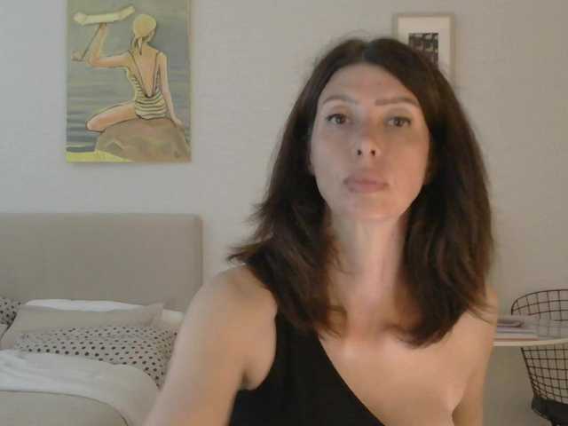 RoxySkyBlue live webcam show