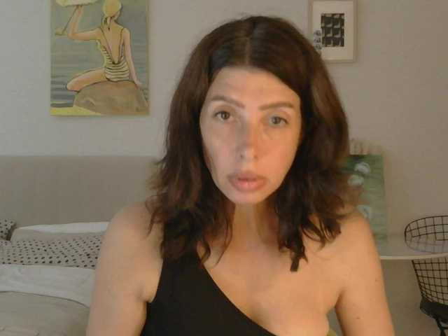 RoxySkyBlue live webcam show