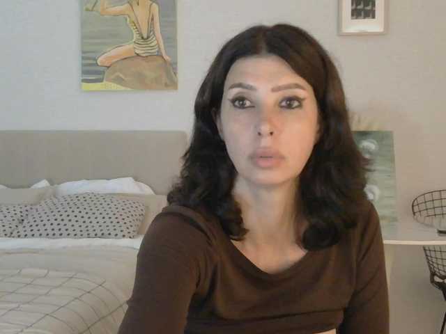 RoxySkyBlue live cam on BongaCams