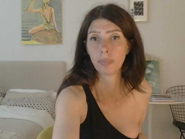 RoxySkyBlue live webcam show