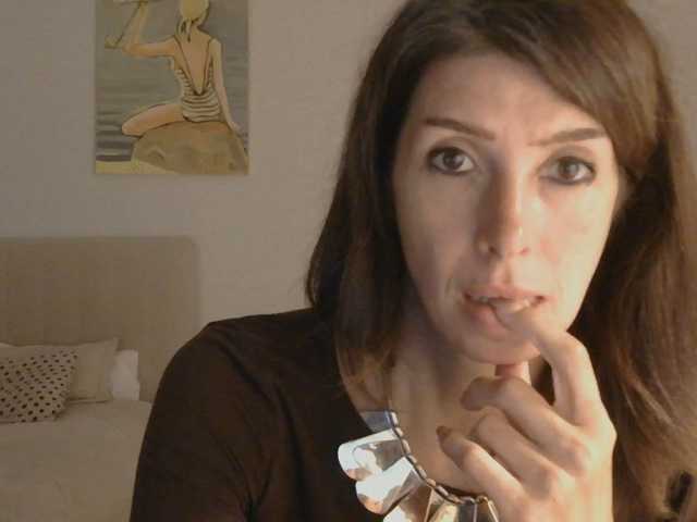 RoxySkyBlue live cam on BongaCams
