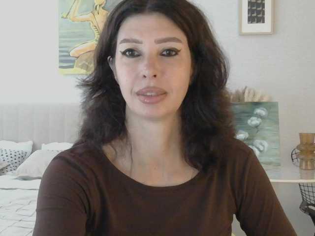 RoxySkyBlue live cam on BongaCams