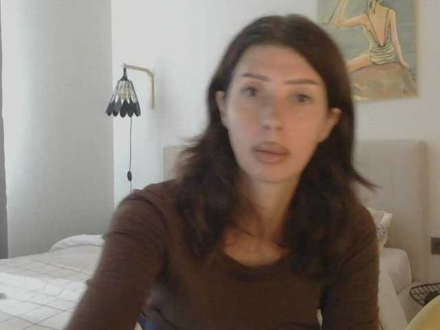 RoxySkyBlue live cam on BongaCams