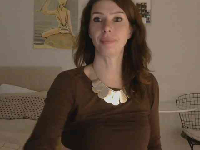 WhiteQueen888