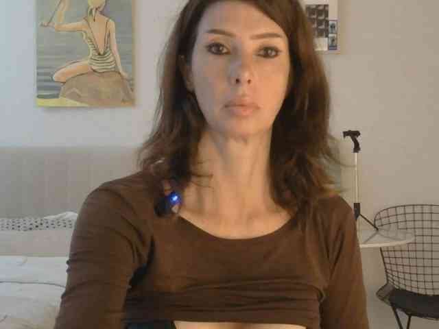 WhiteQueen888