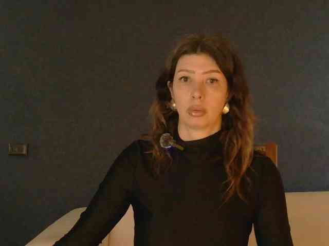 RoxySkyBlue Live Webcam on BongaCams