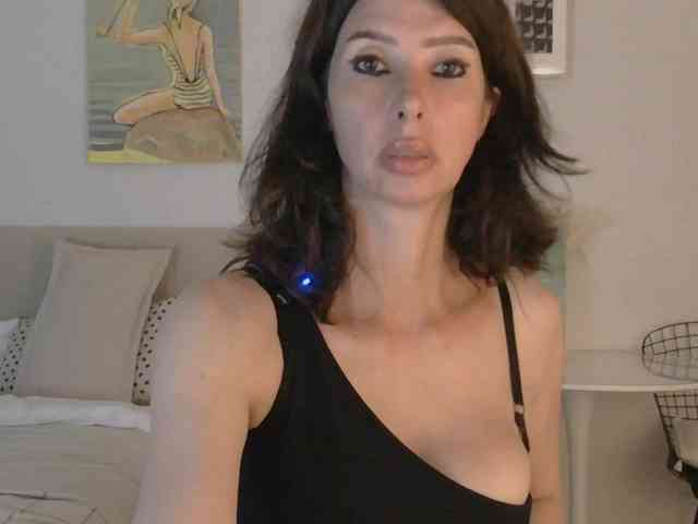 WhiteQueen888