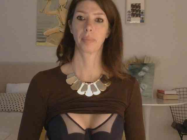 WhiteQueen888