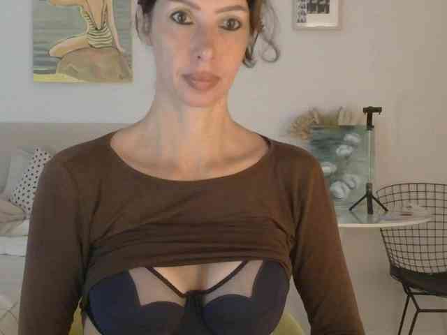 WhiteQueen888