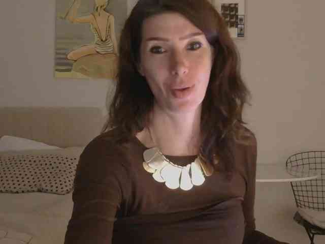 Model: WhiteQueen888