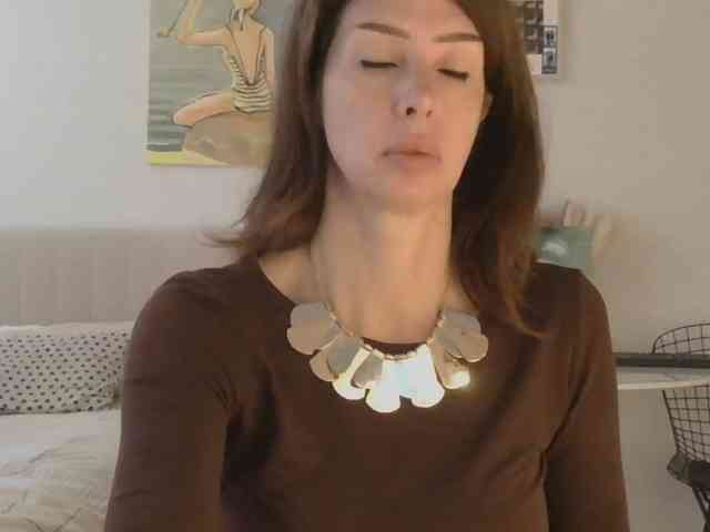 WhiteQueen888