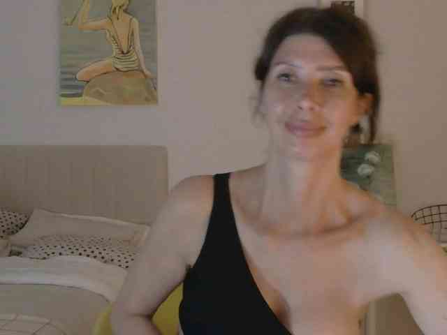 WhiteQueen888