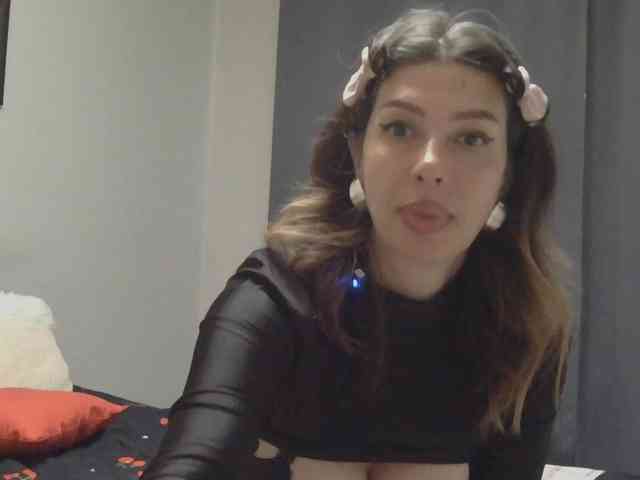 WhiteQueen888