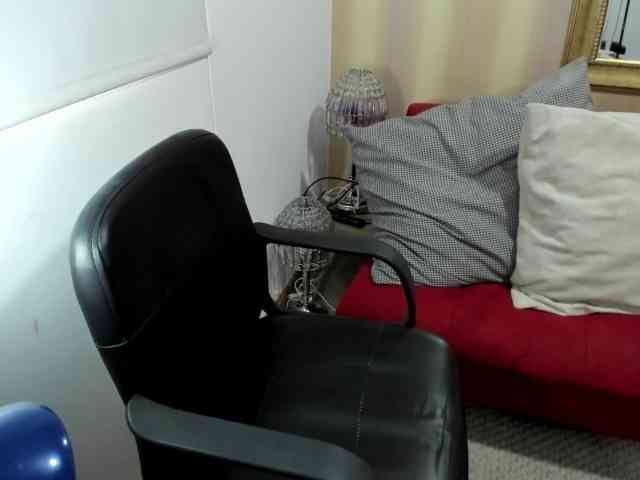 MerryColin webcam