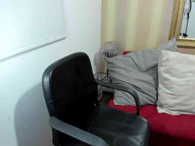 MerryColin webcam