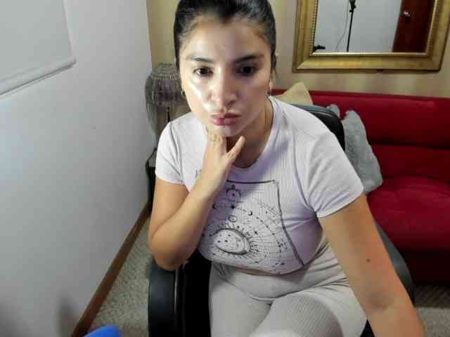MerryColin webcam