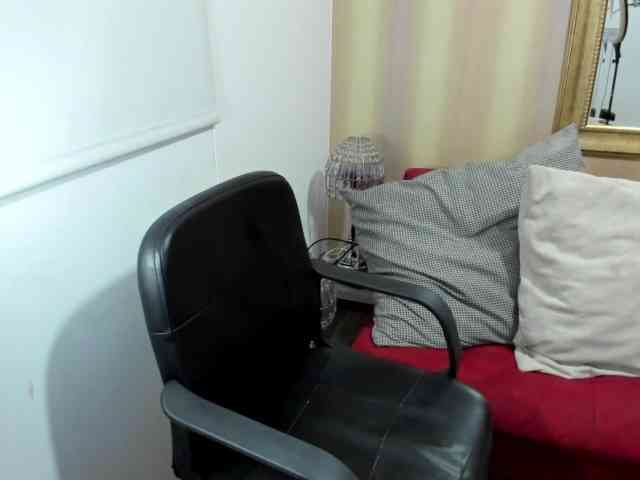 MerryColin webcam