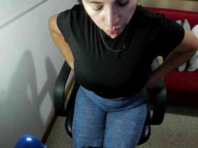 MerryColin webcam
