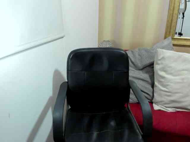 MerryColin webcam