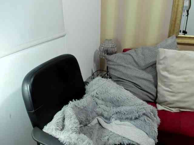 MerryColin webcam