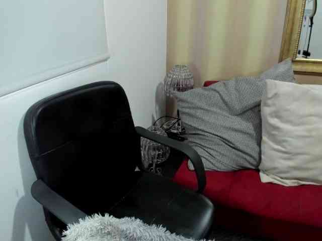 MerryColin webcam