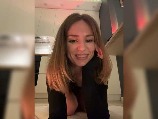 EnlivenLuv's BongaCams show and profile