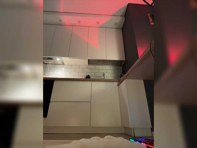 EnlivenLuv, en directo ahora en BongaCams