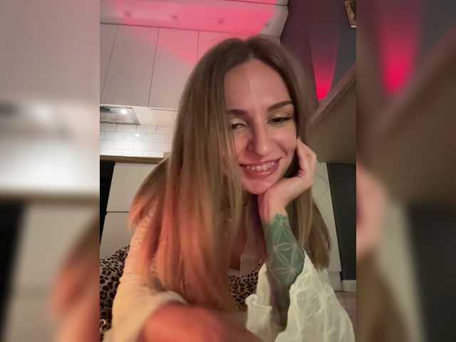 EnlivenLuv live cam