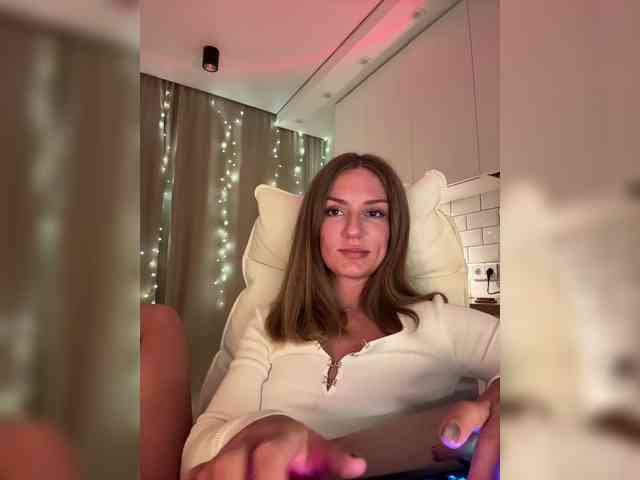 EnlivenLuv webcam