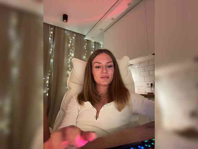 EnlivenLuv webcam