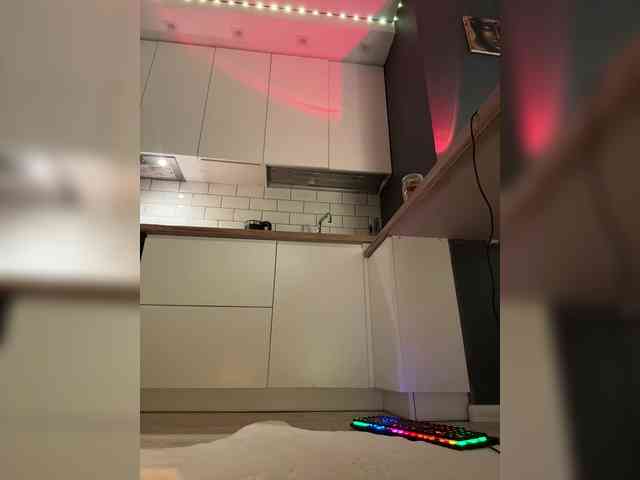 EnlivenLuv webcam