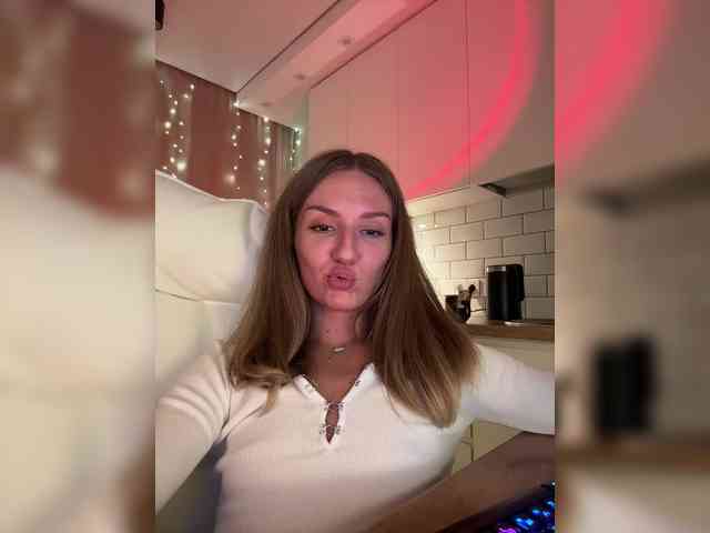 EnlivenLuv webcam