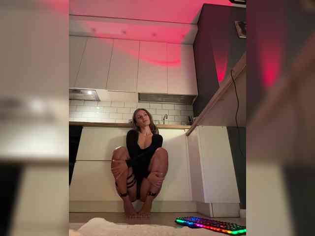 EnlivenLuv webcam