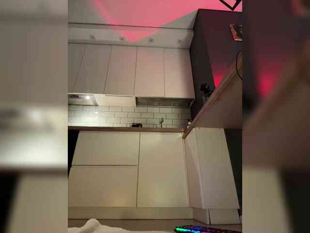 EnlivenLuv webcam