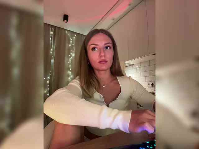 EnlivenLuv webcam