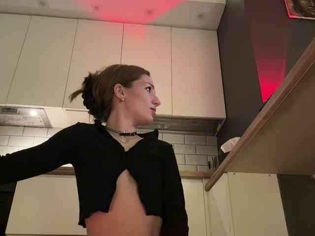 EnlivenLuv webcam