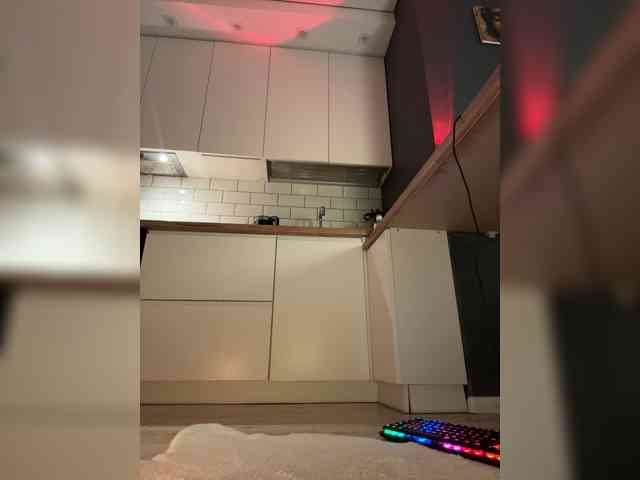 EnlivenLuv webcam