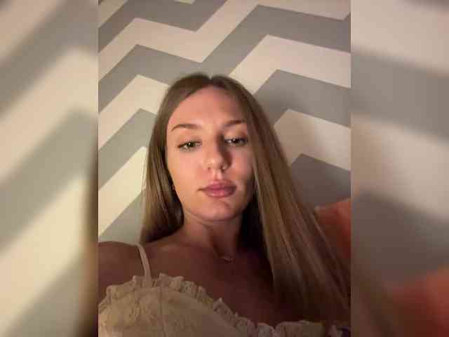 EnlivenLuv webcam